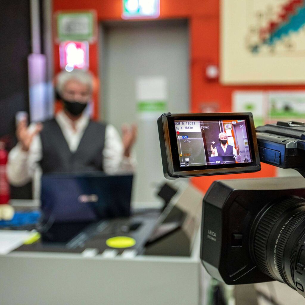 live and hybrid event services
